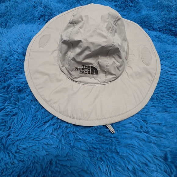 The North Face Other - The North Face Horizon Unisex Bucket Hat-Vintage